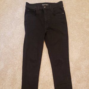 Aritzia Denim Forum Lola high rise skinny jeans